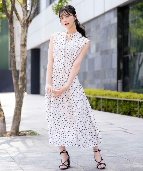 定価18,700円⭐️Noela ドッド柄ワンピース セール】デザインドットワンピ(ワンピース)|Noela(ノエラ