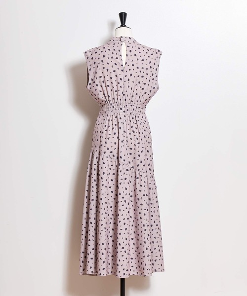 Dolce & Gabbana ドット柄ロングワンピース 38 Dolce & Gabbana ドット柄ロングワンピース 38（Dolce & Gabbana