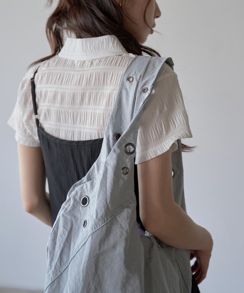 UNE MANSION（ユヌマンション）の「【A4収納可能な大き目バッグ】アイレットポイントショルダーラウンドナイロンビッグバッグ（ショルダーバッグ・レディース・アイボリー/ブラック/スカイブルー/パープル系その他・ONE SIZE）」の20枚目の写真