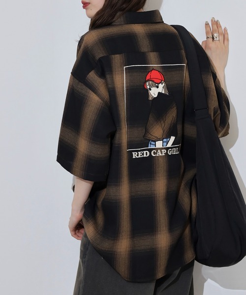 Red Cap Girl(レッドキャプガール)の「RED CAP GIRL RCGオンブレーチェックバックイラスト半袖シャツ(シャツ/ブラウス・メンズ・ブラック/マルチ/ホワイト/ブラウン・M/L)」の21枚目の写真