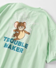 TOM&JERRY（トムアンドジェリー）の「【71】【TOM＆JERRY/トムとジェリー】ワンポイント刺繍 TROUBLE MAKER バックプリント クルーネックTシャツ/半袖Tシャツ（Tシャツ/カットソー）」