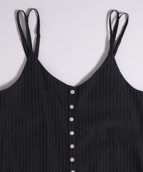 MUHET（ミュエータ）の「seersucker henry cami long dress / シアサッカーヘンリーネックキャミワンピース（ワンピース・レディース・ライトブルー/ブラック・SMALL/MEDIUM）」の10枚目の写真