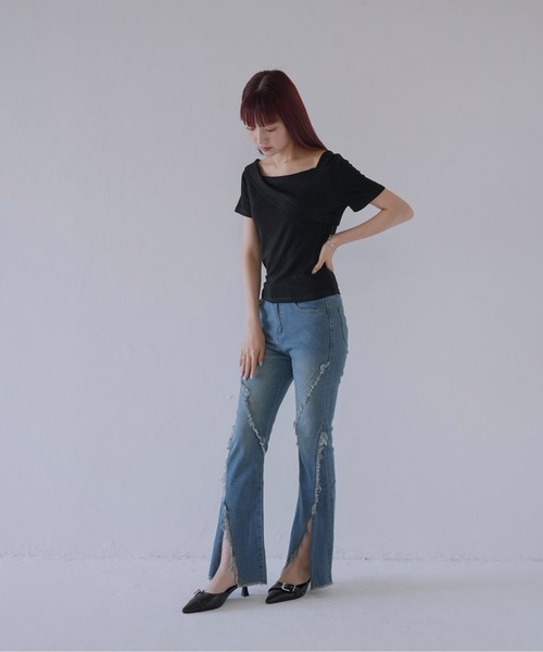 Uenui(ウニュイ)の「【 cunii 】 ワンショルダー風ネックデザインリブトップス(Tシャツ/カットソー・レディース・ホワイト/ブラック/カーキ・FREE)」の11枚目の写真