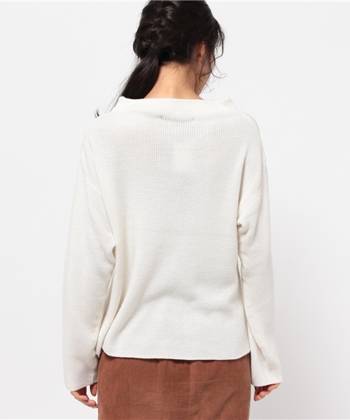 YEVS（イーブス）の「ボトルネックニットプルオーバー（ニット/セーター・レディース・キャメル/ブラック/オフホワイト/グレー・FREE）」の9枚目の写真