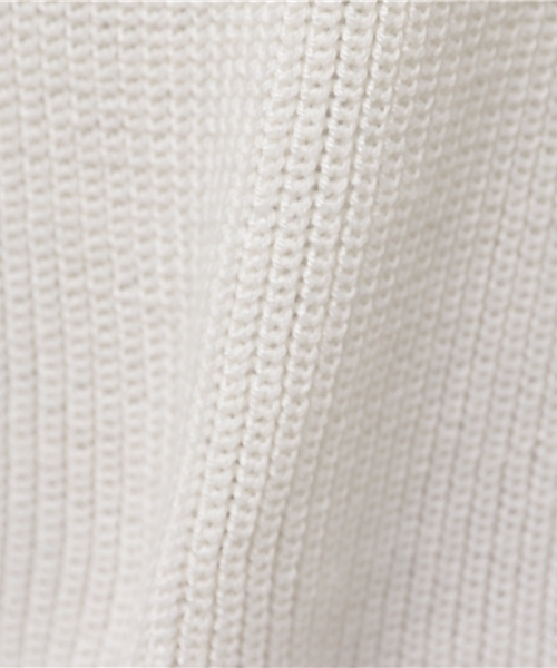 YEVS（イーブス）の「ボトルネックニットプルオーバー（ニット/セーター・レディース・キャメル/ブラック/オフホワイト/グレー・FREE）」の6枚目の写真