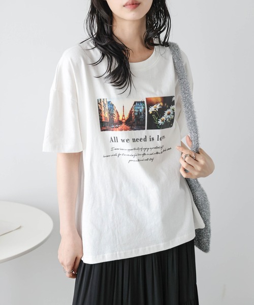 AMELY(エミリー)の「フォト&ロゴ プリントTシャツ(Tシャツ/カットソー・レディース・ホワイト/ブラック・フリー)」の7枚目の写真