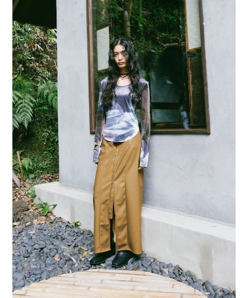 sahara（サハラ）の「Belt Design Zip Skirt/ベルトデザインジップスカート（スカート・レディース・ブラック/黄土色系・M/S）」の9枚目の写真
