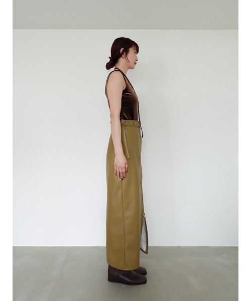 sahara（サハラ）の「Belt Design Zip Skirt/ベルトデザインジップスカート（スカート・レディース・ブラック/黄土色系・M/S）」の13枚目の写真