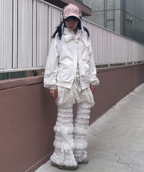 Candy Stripper（キャンディストリッパー）の「BIG RIBBON フーディ（パーカー・レディース・ピンク/オフホワイト/ヘザーグレー/ブラック・FREE）」の9枚目の写真