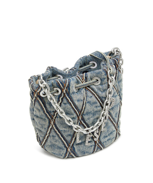 DIESEL（ディーゼル）の「ウィメンズ バケットバッグ S CHARM-D CHARM-D BUCKET S（ショルダーバッグ・レディース・ブルー・UNI）」の5枚目の写真