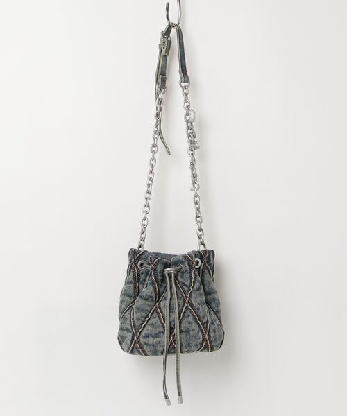 DIESEL（ディーゼル）の「ウィメンズ バケットバッグ S CHARM-D CHARM-D BUCKET S（ショルダーバッグ・レディース・ブルー・UNI）」の8枚目の写真