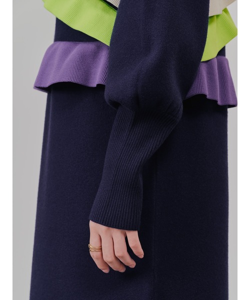 DOLLUPOOPS(ドールアップウップス)の「配色フリルティアードニットワンピース(ワンピース・レディース・チャコールグレー/ネイビー/ブラック・38)」の14枚目の写真