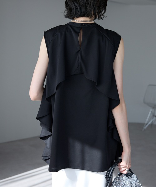 each（イーチ）の「ケープ風フリルノースリとろみブラウス（シャツ/ブラウス・レディース・ホワイト/ブラック/ブルー/ベージュ・FREE）」の14枚目の写真