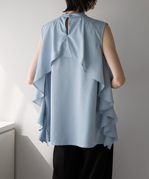 each（イーチ）の「ケープ風フリルノースリとろみブラウス（シャツ/ブラウス・レディース・ホワイト/ブラック/ブルー/ベージュ・FREE）」の21枚目の写真