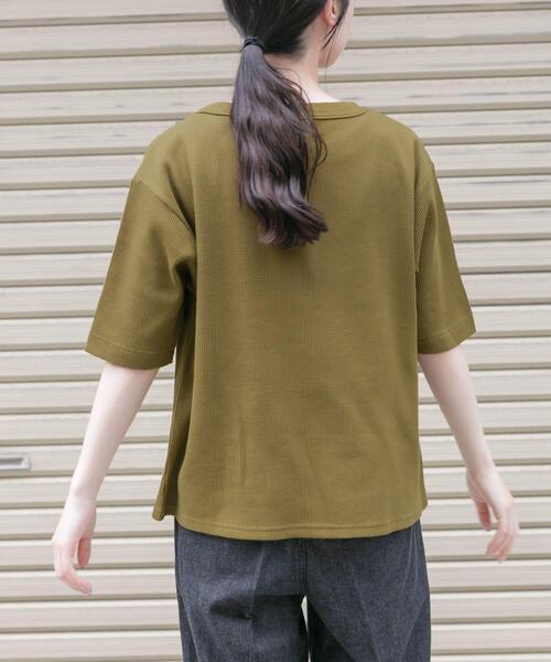 FORK&SPOON(フォークアンドスプーン)の「FORK&SPOON ミニワッフル5分袖Tシャツ(Tシャツ/カットソー・レディース・イエロー系その他/ブラック/オフホワイト/ボルドー・1)」の15枚目の写真