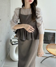 TREOVER（トレオーバー）の「【1枚は持っておきたい主役級ワンピース♪】ドッキングペプラムキャミソールワンピース（ワンピース）」