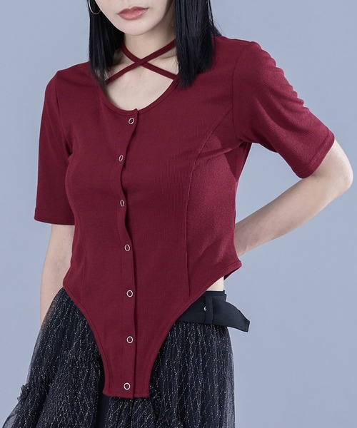 Ellno de Mavie(エルノデメヴィ)の「2wayコードネックリブT(Tシャツ/カットソー・レディース・ブラック/ボルドー・FREE)」の2枚目の写真