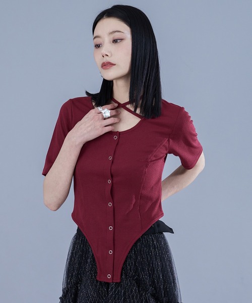 Ellno de Mavie(エルノデメヴィ)の「2wayコードネックリブT(Tシャツ/カットソー・レディース・ブラック/ボルドー・FREE)」の4枚目の写真