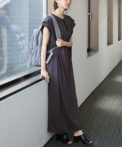 KATHARINE ROSS（キャサリンロス）の「【KATHARINE ROSS】【COOL/UVカット】タック袖ワンピース（ワンピース・レディース・グリーン/チャコールグレー・MEDIUM）」の2枚目の写真