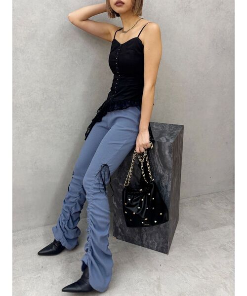 EVRIS（エヴリス）の「スタッズチェーンBIGショルダーBAG（ショルダーバッグ・レディース・ホワイト/ブラック・FREE）」の8枚目の写真