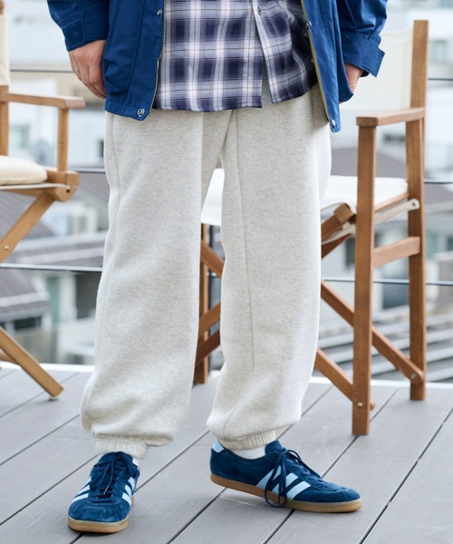 BARK MANHATTAN（バークマンハッタン）の「【BARK MANHATTAN】オーバーサイズイージースウェットパンツ（スウェットパンツ・メンズ・オートミール/ブラック/ネイビー/杢グレー/レッド/グレイッシュベージュ・L/M/XL/S）」の3枚目の写真