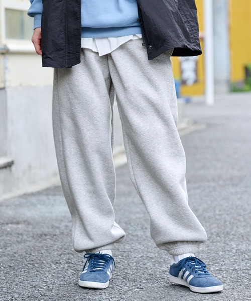 BARK MANHATTAN（バークマンハッタン）の「【BARK MANHATTAN】オーバーサイズイージースウェットパンツ（スウェットパンツ・メンズ・オートミール/ブラック/ネイビー/杢グレー/レッド/グレイッシュベージュ・L/M/XL/S）」の18枚目の写真