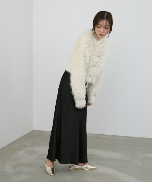 Bab(バブ)の「【選べる着丈/前後2WAY】ニュアンスハートボタンシャギーニットカーディガン(カーディガン/ボレロ・レディース・チャコールグレー/C/アイボリー/B/D/ライトグレー/ライトグリーン/A・FREE)」の18枚目の写真