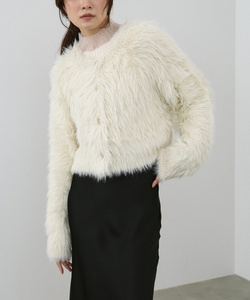 Bab(バブ)の「【選べる着丈/前後2WAY】ニュアンスハートボタンシャギーニットカーディガン(カーディガン/ボレロ・レディース・チャコールグレー/C/アイボリー/B/D/ライトグレー/ライトグリーン/A・FREE)」の19枚目の写真