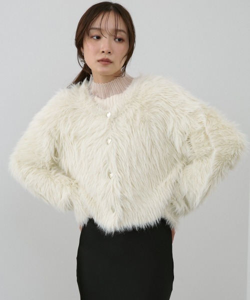 Bab(バブ)の「【選べる着丈/前後2WAY】ニュアンスハートボタンシャギーニットカーディガン(カーディガン/ボレロ・レディース・チャコールグレー/C/アイボリー/B/D/ライトグレー/ライトグリーン/A・FREE)」の21枚目の写真