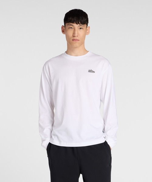 NEW BALANCE(ニューバランス)の「574 シューパッチロングスリーブTシャツ(Tシャツ/カットソー・メンズ・ブラック/ライトグレー/ホワイト・MEDIUM/LARGE/X-LARGE/SMALL/XX-LARGE)」の1枚目の写真