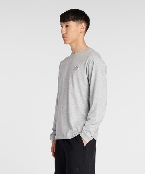NEW BALANCE(ニューバランス)の「574 シューパッチロングスリーブTシャツ(Tシャツ/カットソー・メンズ・ブラック/ライトグレー/ホワイト・MEDIUM/LARGE/X-LARGE/SMALL/XX-LARGE)」の17枚目の写真
