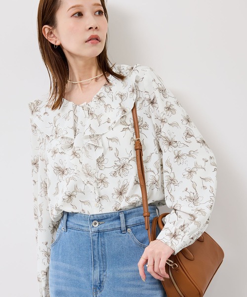 ROPE' PICNIC（ロペピクニック）の「花柄ラッフルデザインブラウス（シャツ/ブラウス・レディース・グレー/ダークブラウン・FREE）」の18枚目の写真