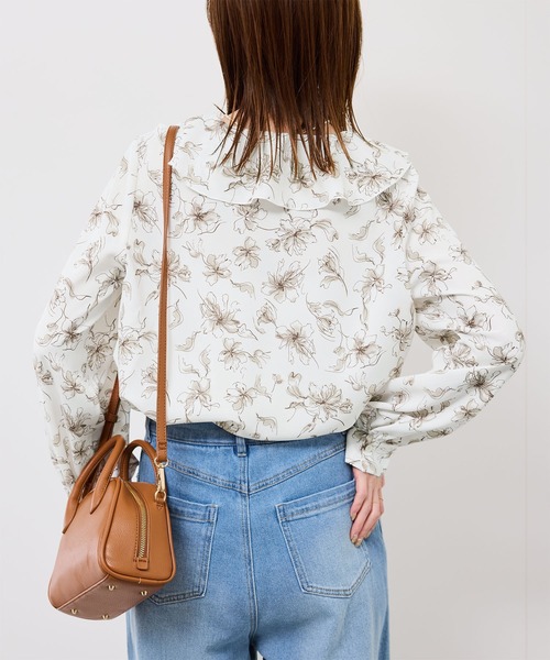 ROPE' PICNIC（ロペピクニック）の「花柄ラッフルデザインブラウス（シャツ/ブラウス・レディース・グレー/ダークブラウン・FREE）」の17枚目の写真