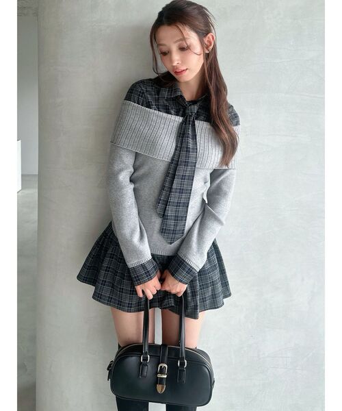 美品✨2024 フォクシー KNIT TOP RIO ニット ビジュー 黒 38 美品✨2024 フォクシー KNIT TOP RIO ニット ビジュー 黒 38 人気完売