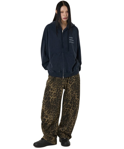 OY(オーワイ)の「『OY/オーワイ』LEOPARD WIDE VOLUME PANTS/レオパードワイドボリュームパンツ(その他パンツ・レディース・レオパード・S/L/M)」の4枚目の写真