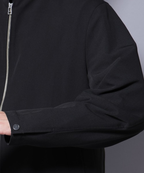 NANO universe(ナノユニバース)の「TR シングルライダースブルゾン(ライダースジャケット・メンズ・ブラック/チャコール/ベージュ・L/M/S)」の10枚目の写真