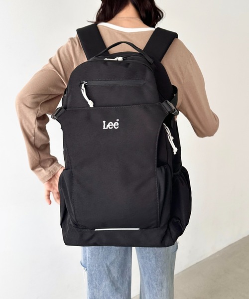 Lee(リー)の「Lee/リー 撥水 ヘルメットイン リュック/デイパック/リフレクター/ロゴ刺繍/900D/容量 約28リットル/シューズイン(バックパック/リュック・レディース・ブラック・FREE)」の8枚目の写真
