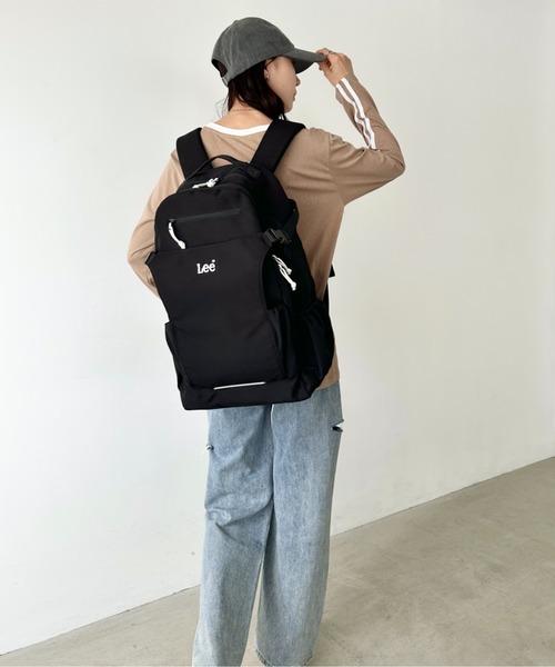 Lee(リー)の「Lee/リー 撥水 ヘルメットイン リュック/デイパック/リフレクター/ロゴ刺繍/900D/容量 約28リットル/シューズイン(バックパック/リュック・レディース・ブラック・FREE)」の10枚目の写真