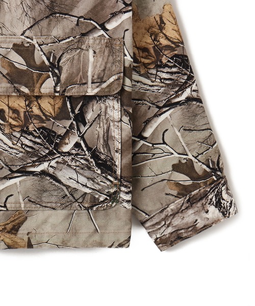 atmos(アトモス)の「atmos Tree Camo Pattern Coverall Jacket / アトモス ツリー カモパターン カバーオール ジャケット(その他アウター・メンズ・ブラウン系カモフラージュ/リアルツリーカモ/グレー系カモフラージュ・M/XL/L)」の7枚目の写真