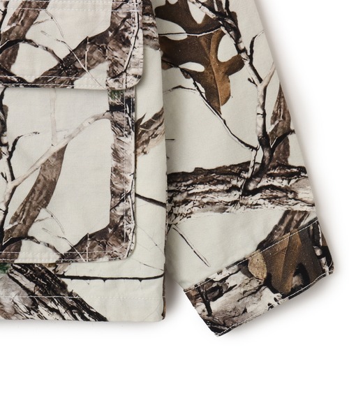 atmos(アトモス)の「atmos Tree Camo Pattern Coverall Jacket / アトモス ツリー カモパターン カバーオール ジャケット(その他アウター・メンズ・ブラウン系カモフラージュ/リアルツリーカモ/グレー系カモフラージュ・M/XL/L)」の19枚目の写真