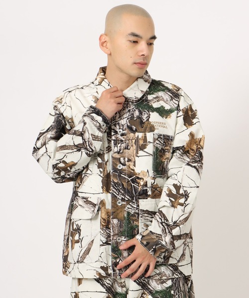 atmos(アトモス)の「atmos Tree Camo Pattern Coverall Jacket / アトモス ツリー カモパターン カバーオール ジャケット(その他アウター・メンズ・ブラウン系カモフラージュ/リアルツリーカモ/グレー系カモフラージュ・M/XL/L)」の16枚目の写真