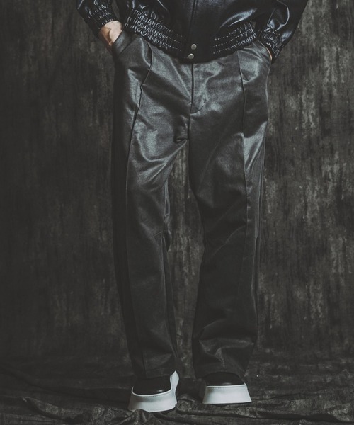 セール】【NO ID.】Coating Twill Cocoon Trousers / コーティング