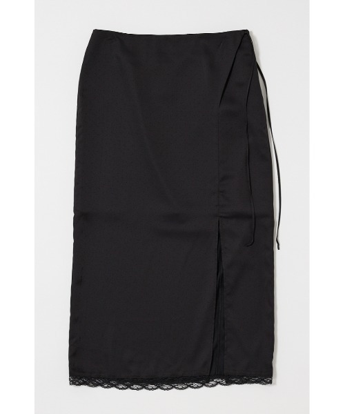 MOUSSY(マウジー)の「【25年AW新作】DOT SATIN スカート(スカート・レディース・オフホワイト/ブラック・1/2)」の3枚目の写真