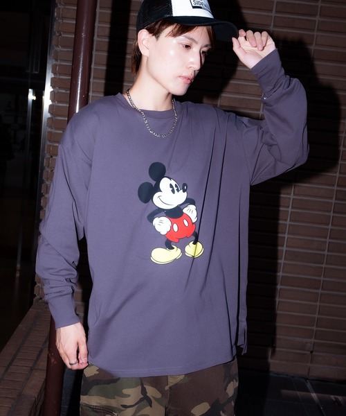 MICKEY MOUSE（ミッキーマウス）の「【MICKEY MOUSE】ミッキーマウス オーバーサイズ 長袖Ｔシャツ（Tシャツ/カットソー・メンズ・ホワイト系2/ホワイト系1/ホワイト系/チャコール/ライトグレー系2/ネイビー系1/ベージュ系/ホワイト・MEDIUM/X-LARGE/LARGE）」の5枚目の写真