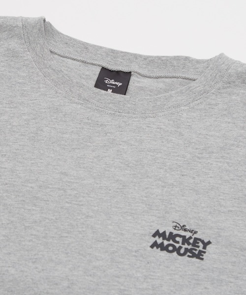 MICKEY MOUSE（ミッキーマウス）の「【MICKEY MOUSE】ミッキーマウス オーバーサイズ 長袖Ｔシャツ（Tシャツ/カットソー・メンズ・ホワイト系2/ホワイト系1/ホワイト系/チャコール/ライトグレー系2/ネイビー系1/ベージュ系/ホワイト・MEDIUM/X-LARGE/LARGE）」の18枚目の写真
