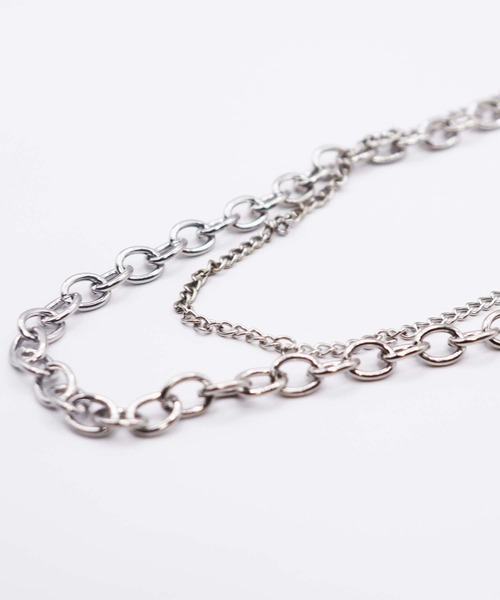 VIBGYOR（ヴィブジョー）の「【IZU】 2連チェーンネックレス メンズ レディース ユニセックス シルバー 太チェーン 細チェーン レイヤード 韓国ファッション ストリート系 アクセサリー（ネックレス・メンズ・シルバー・FREE）」の2枚目の写真