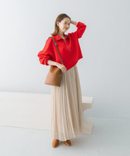 URBAN RESEARCH ROSSO WOMEN（アーバンリサーチ　ロッソ）の「プリーツドッキング2WAYキャミワンピース（ワンピース・レディース・ネイビー/ライトベージュ・FREE）」の14枚目の写真