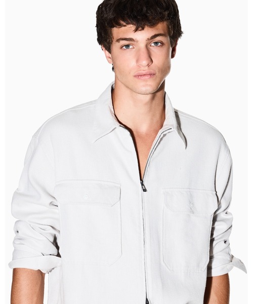 ARMANI EXCHANGE（アルマーニエクスチェンジ）の「【A|X アルマーニ エクスチェンジ】ヤーンダイドコットン ジップシャツ/COMFORT（シャツ/ブラウス・メンズ・ベージュ・LARGE/MEDIUM/SMALL/X-LARGE/X-SMALL/XX-LARGE）」の5枚目の写真