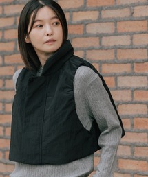 Garance et VioLette（ギャランスエトヴィオレット）の「Garance et VioLette/ギャランスエトヴィオレット ナイロンリップショートベスト（ベスト）」