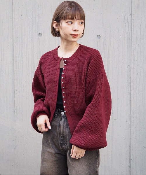 tiptop(ティップトップ)の「畦編メタル釦クルーカーディガン(カーディガン/ボレロ・レディース・チャコールグレー/ブルー/バーガンディー・FREE)」の18枚目の写真